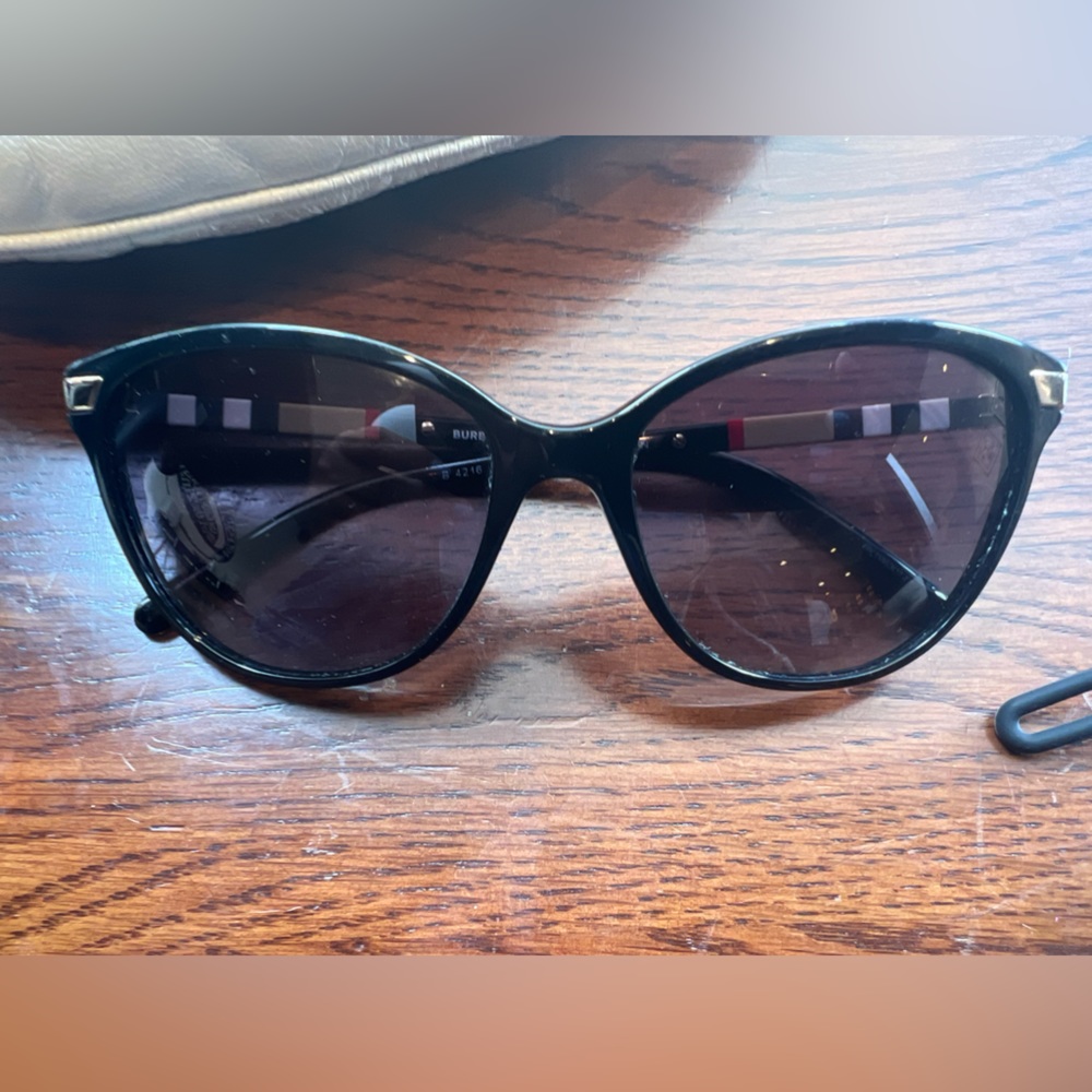 Burberry glasses
